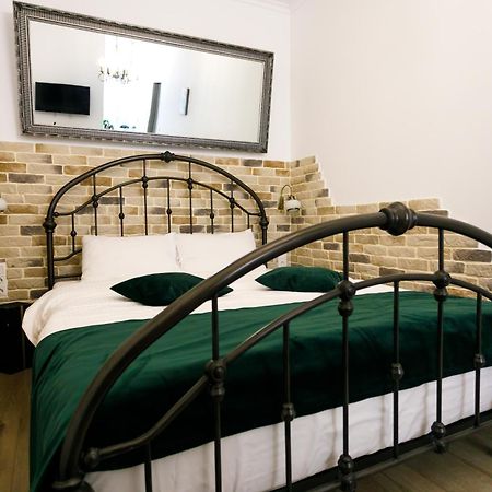 Gong Apartments Сибиу Екстериор снимка